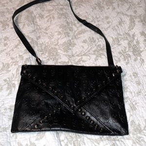 Black skull head crossbody purse